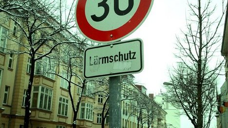 Verkehrsschild Tempo 30